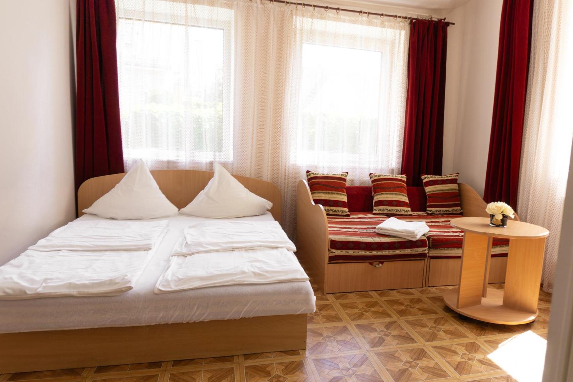 Hotel Vila Janina Palanga Esterno foto